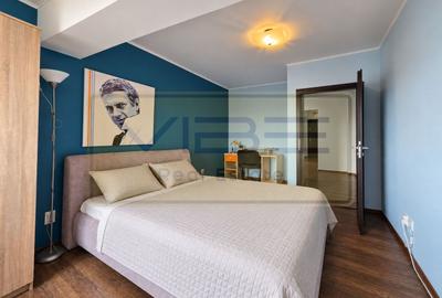 Apartament cu 4 camere decomandat, mobilat în Central