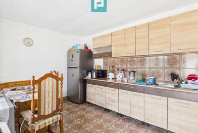 Casă renovată cu teren generos lângă Ususău - 4
