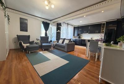 Apartament cu 3 camere decomandat, mobilat în Florești