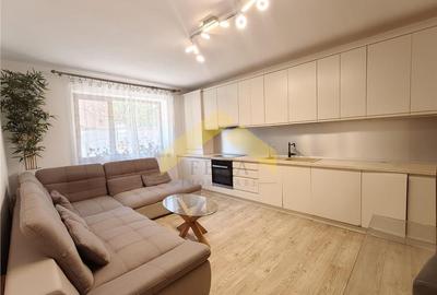 Apartament cu 3 camere decomandat, mobilat în Bujac