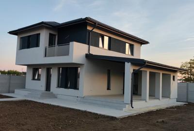 FARA COMISION casa ELEGANTA 4 camere P+1+pod cu placa terasa mare 24mp c tehnica - 1