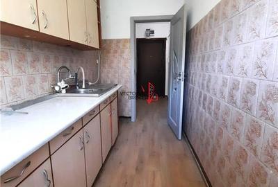 2 camere semidecomandat, etaj intermediar Parcul National - 7