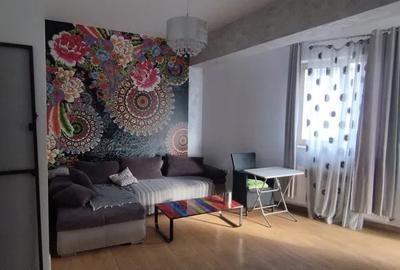Garsonieră decomandată, mobilată în Mamaia-Sat