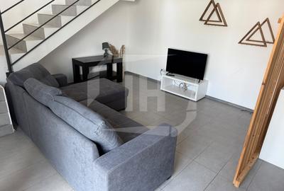 Apartament tip penthouse, 2 camere, terasa, parcare, zona strazii Paris - 2