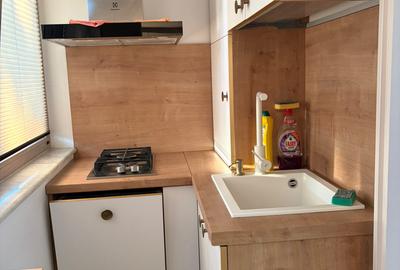 Apartament mobilat si utilat modern , centrala gaz, Faleza Nord - 26