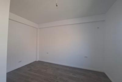 ​Vilă modernă de mijloc, finalizată la cheie | P+E+M | Curte proprie 130 mp - 15