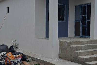 Vindem casa in Navodari - 2