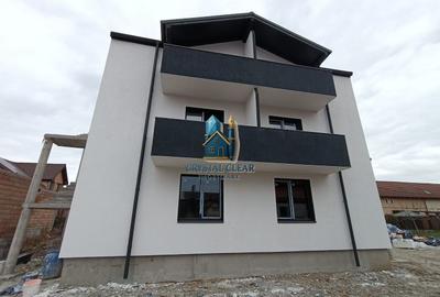 Apartament cu 2 camere decomandat în 7 Noiembrie
