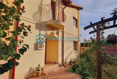 Royal Imobiliare - Vanzare Vila zona Republicii - 1