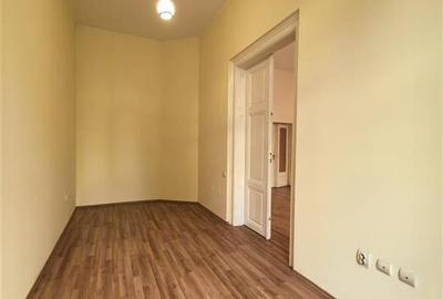 Apartament etaj 1 ultracentral langa Primaria Arad - 11