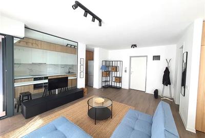 Apartament cu 2 camere semidecomandat, mobilat în Aviației