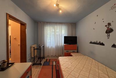 3 cam. etaj 1, 2 bai, 2 balcoane, mobilat+utilat, zona Spital - 14