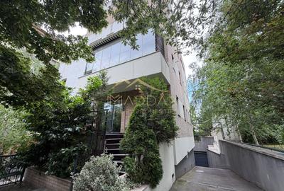 Apartament de tip Duplex 6 camere *250mp* + 2 Garaje // Herastrau - 1