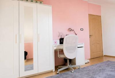 Vand apartament cu 3 camere și loc de parcare - 9