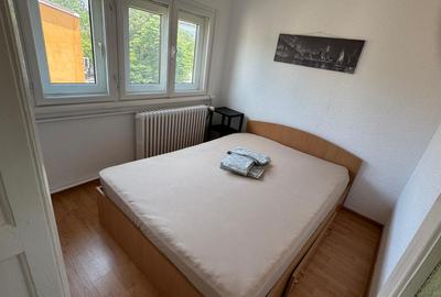 Mansarda in vila P+1E+M, proaspat zugravit, mobilier nou, caldura si apa incluse - 6