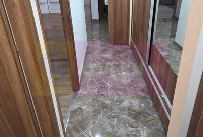 Apartamnet cu 3 camere de vanzare in Campina, Central - 12