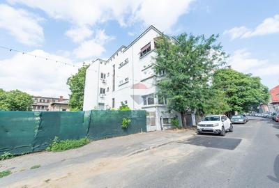 Apartament de vanzare 137 mp, zona centrala, curte proprie - 40