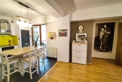 Apartament cu 2 camere semidecomandat în Aradului