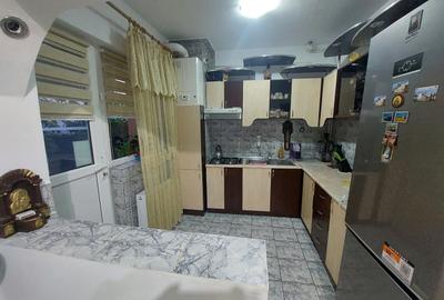 TECHIRGHIOL, CENTRAL, VILA  D+P+1, DESCHIDERE PE COLT, 5 CAMERE, 5 BAI - 18