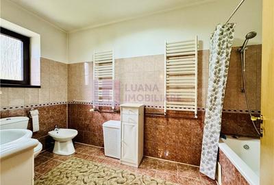 Casa individuala | suprafata utila 360 mp | teren 430 mp | Calea Poplacii - 7