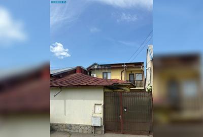 Casa Parter+Etaj Zona Caraiman-Parcul Mihai Viteazul - 1