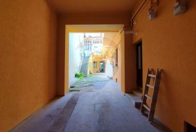 De inchiriat, Comision 0! Spatiu birouri,renovat, strada Lunga/central - 8