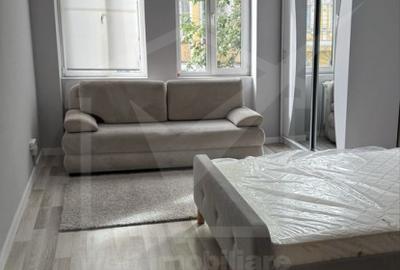 Central, Cladire istorica, 2 camere, 2 bai, modern renovat - 2