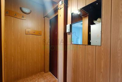 Apartament 3 camere, Cartierul Florilor, Boxă și parcare - 15
