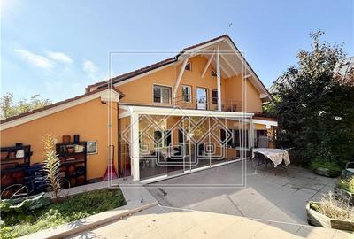 Casa individuala in Sibiu - 8 camere - 418 mp - teren 1.338 mp - 32