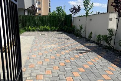 Apartament  4 camere nemobilat | 220 mp | Curte 122 mp | Pepinierii - 2