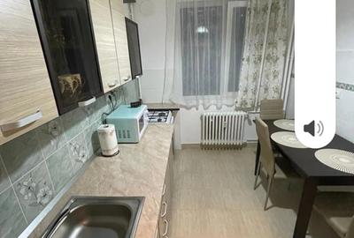APARTAMENT DE ÎNCHIRIAT CU DOUĂ CAMERE IN ZONA PAJURA SEC.1 - 12