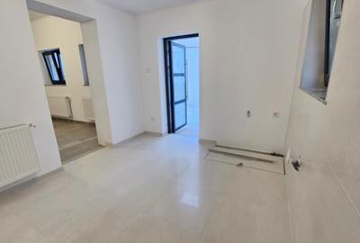 Proprietar , închiriez Spațiu de Birouri , Unirii -Budapesta, stradal , parcare - 11