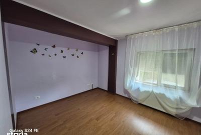 Apartament cu 4 camere de vânzare –bloc nou - 3