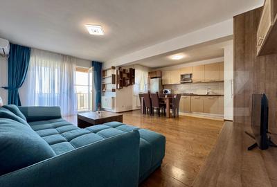 Apartament cu 3 camere semidecomandat, mobilat în Nufărul