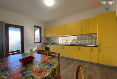 Duplex cu 3 camere cu panouri fotovoltaice in Sanandrei Centru - ID V4749 - 7