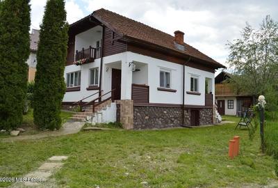 Nucsoara - Casa cu teren 600 mp - 1