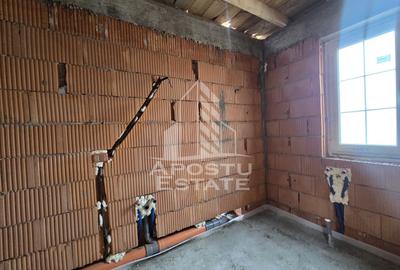 Jumatate de duplex de vanzare, modern, cu 4 camere si 2 bai, Sag, vatra satului - 13