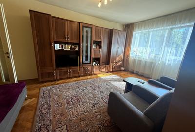 Apartament  cu 3 camere + loc de sevit masa  și Garaj cu Cf zona Pritax - 4