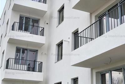 Apartament cu 3 camere semidecomandat în Ștefăneștii de Jos