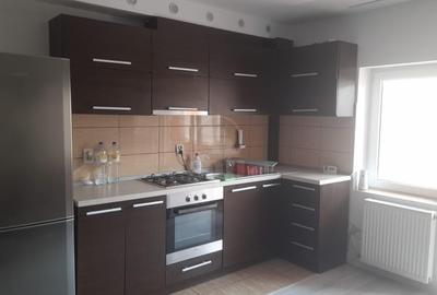 Apartament cu 2 camere de închiriat în Florești – zona Eroilor - 1