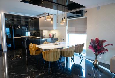 Penthouse cu 3 camere semidecomandat, mobilat în Europa