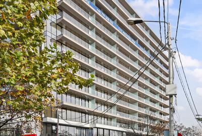 Apartament cu 3 camere semidecomandat în Herăstrău