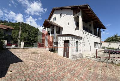 Pensiune lângă Castelul Bran | 9 camere | Pregătită pentru activitate - 18