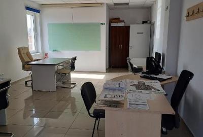 UNIVERSITATE SPATIU PTR BIROURI   ETAJ 3 PRET 3100 EURO - 7