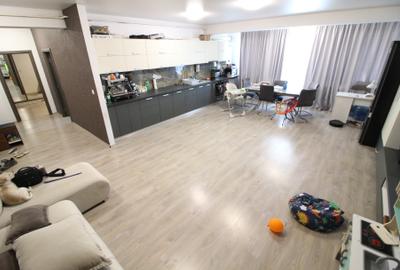 3 Camere Arcada etaj1  96 mp - 2