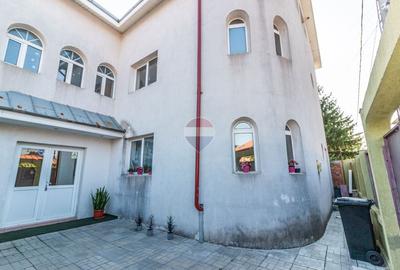 Vila 336 mp 7 camere - locuință, grădiniță, clinică - Drumul Taberei - 53