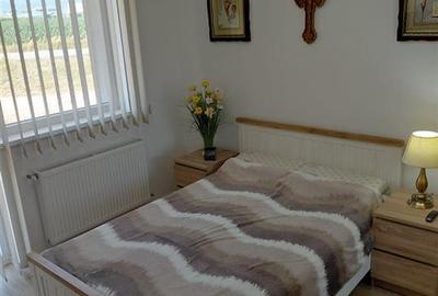 Apartament cu 2 camere semidecomandat în Turnișor