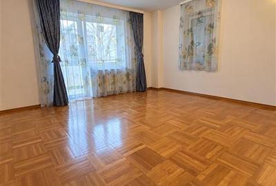 Vila versatila 7 camere + Garaj zona 1 Mai - Ion Mihalache | Ideala locuinta sau - 6