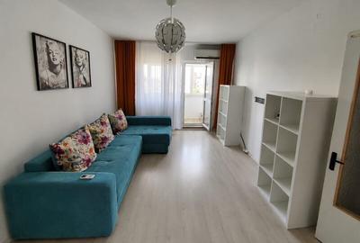 Apartament cu 3 camere decomandat în Politehnica