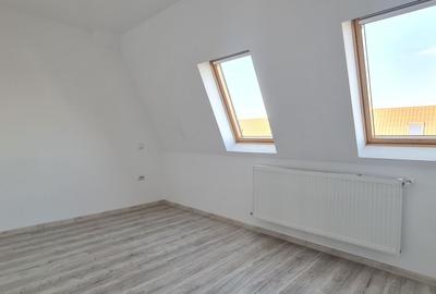 De inchiriat casa 4 camere bucatarie mobilata utilata Izvor - 7